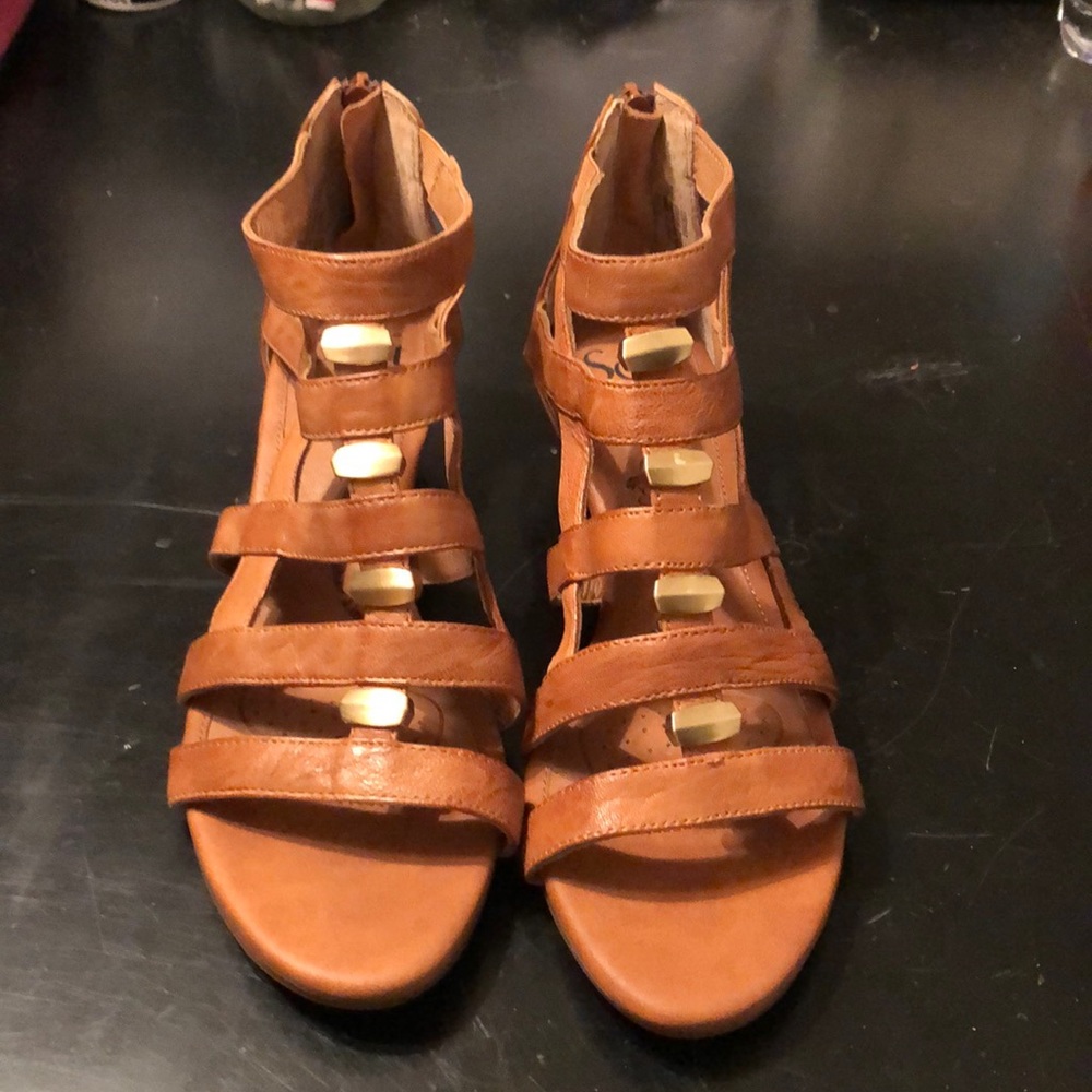 Sofft Since 1972 Gladiator Sandal NEW Sz 9M